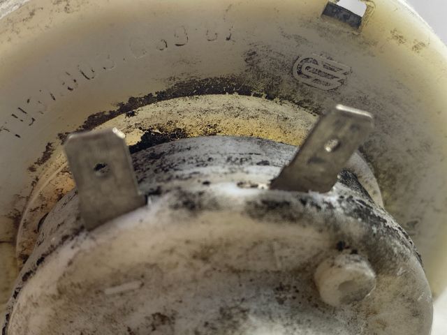 bontott LADA SAMARA Üzemanyagszint Jeladó