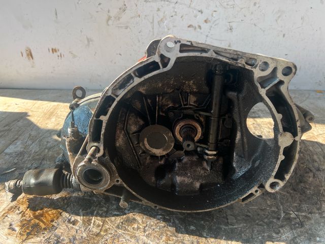 bontott LADA SAMARA Váltó (Mechanikus)