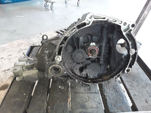 bontott LADA SAMARA Váltó (Mechanikus)