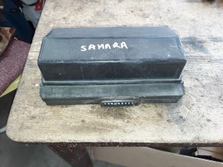 bontott LADA SAMARA Biztosítéktábla Motortér