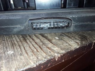 bontott LADA SAMARA Biztosítéktábla Motortér