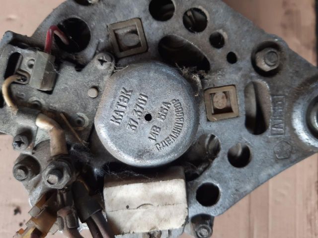 bontott LADA SAMARA Generátor