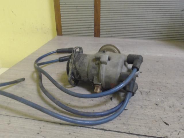 bontott LADA SAMARA Gyújtáselosztó és Gyertya Kábel