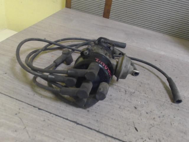 bontott LADA SAMARA Gyújtáselosztó és Gyertya Kábel