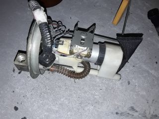 bontott LADA SAMARA Üzemanyag Szivattyú