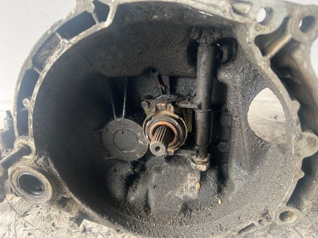 bontott LADA SAMARA Váltó (Mechanikus)