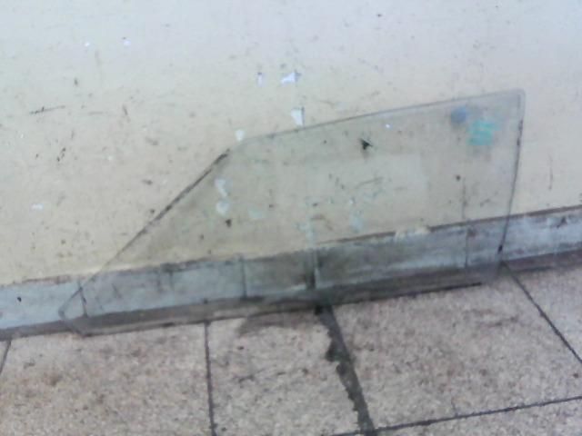 bontott LADA SAMARA Bal első Ablak