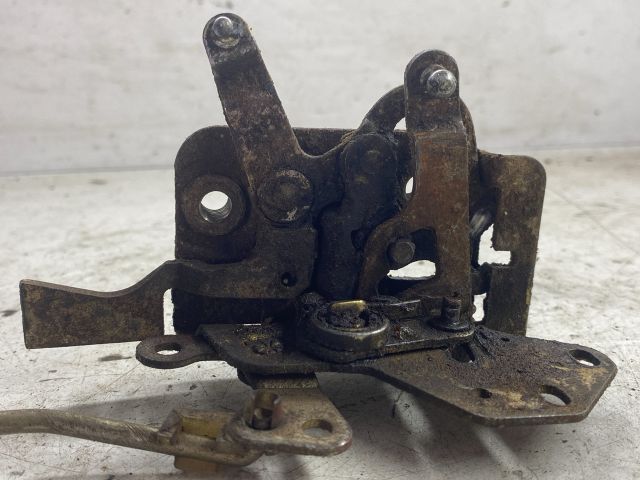 bontott LADA SAMARA Bal első Ajtózár