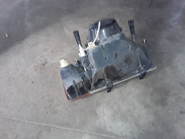 bontott LADA SAMARA Bal Fényszóró