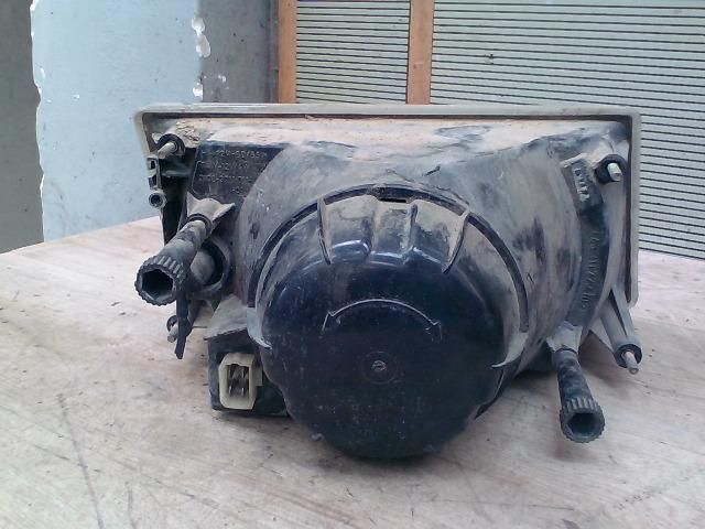 bontott LADA SAMARA Bal Fényszóró