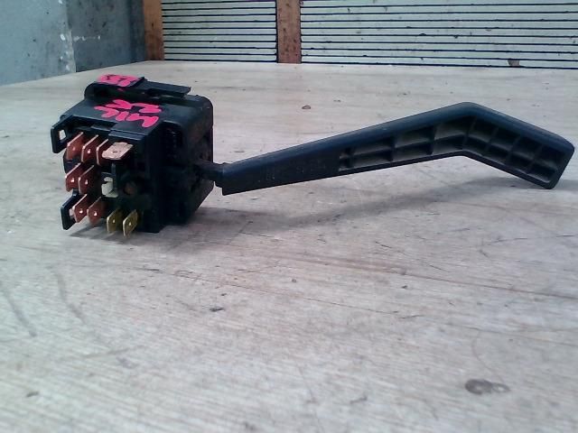 bontott LADA SAMARA Bal Kormánykapcsoló Irányjelző