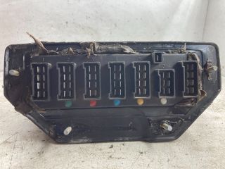 bontott LADA SAMARA Biztosítéktábla Doboz