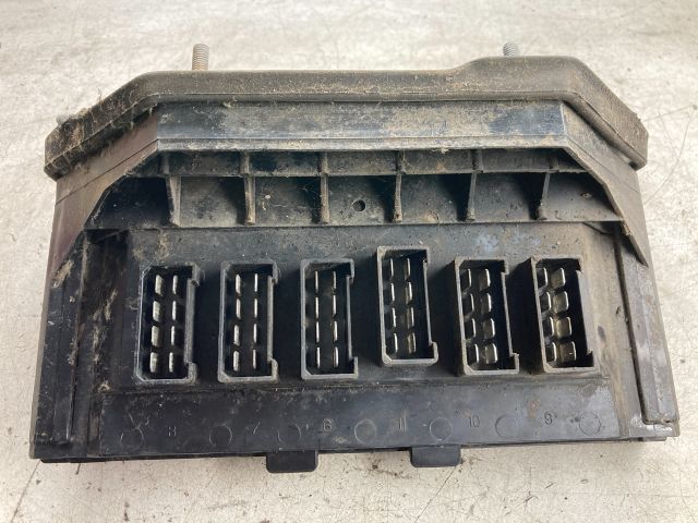 bontott LADA SAMARA Biztosítéktábla Doboz