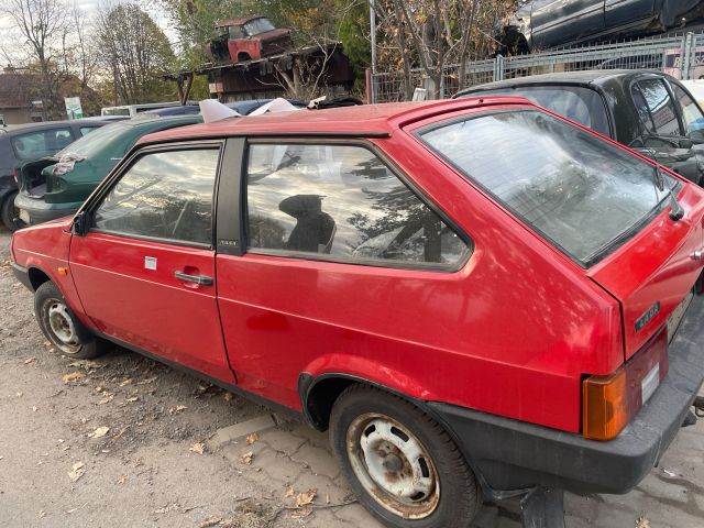 bontott LADA SAMARA Csomagtérajtó (Részeivel)