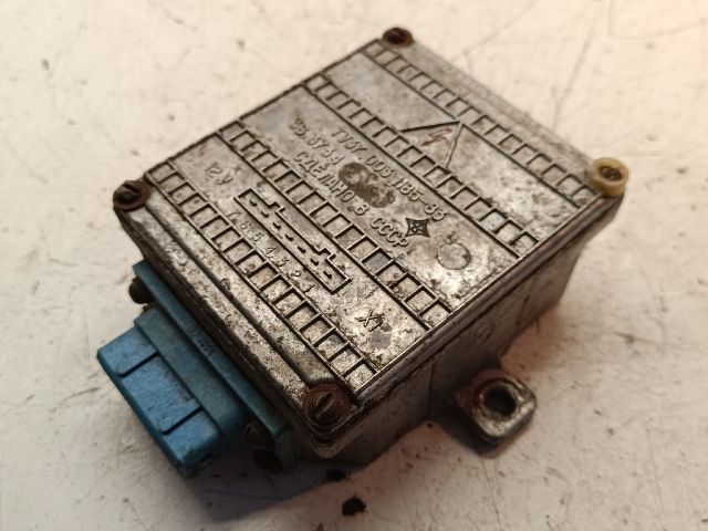 bontott LADA SAMARA Gyújtó Elektronika