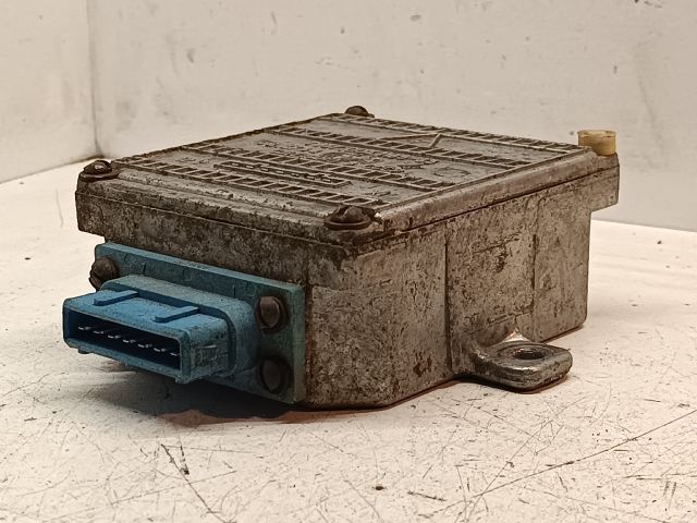 bontott LADA SAMARA Gyújtó Elektronika