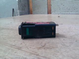 bontott LADA SAMARA Hátsó Ködzárófény Kapcsoló