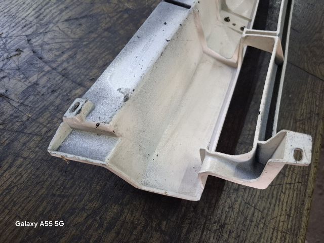 bontott LADA SAMARA Hűtőrács