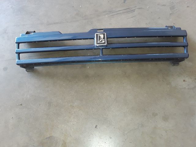 bontott LADA SAMARA Hűtőrács