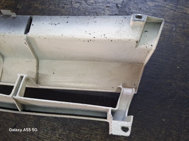 bontott LADA SAMARA Hűtőrács