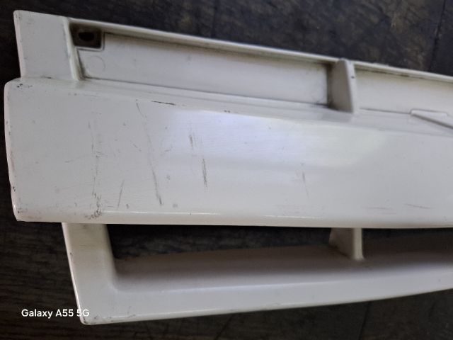 bontott LADA SAMARA Hűtőrács