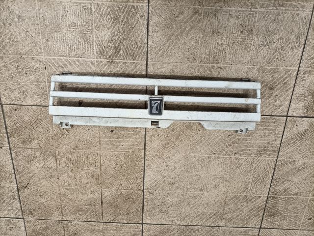 bontott LADA SAMARA Hűtőrács