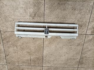 bontott LADA SAMARA Hűtőrács