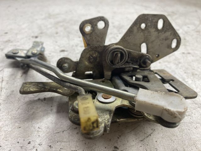 bontott LADA SAMARA Jobb első Ajtózár