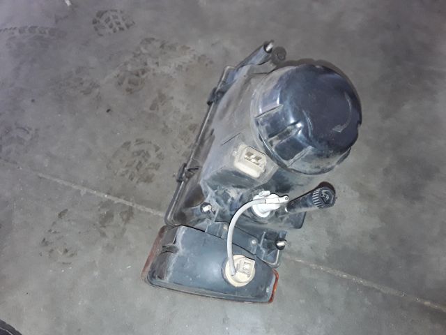 bontott LADA SAMARA Jobb Fényszóró