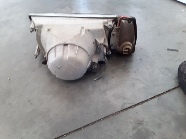 bontott LADA SAMARA Jobb Fényszóró