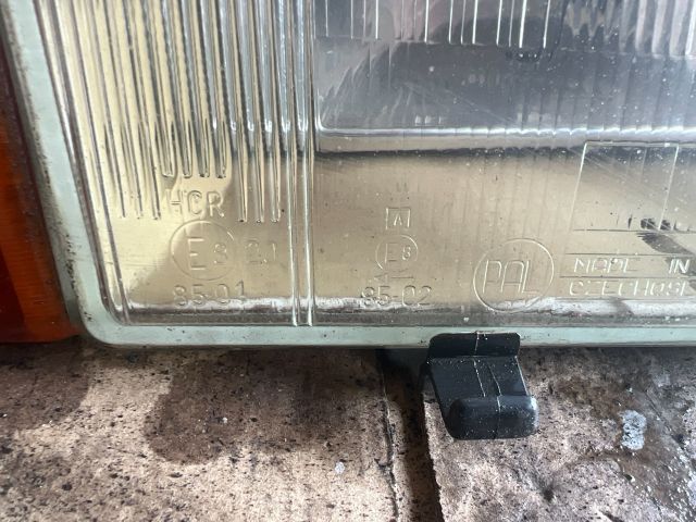 bontott LADA SAMARA Jobb Fényszóró