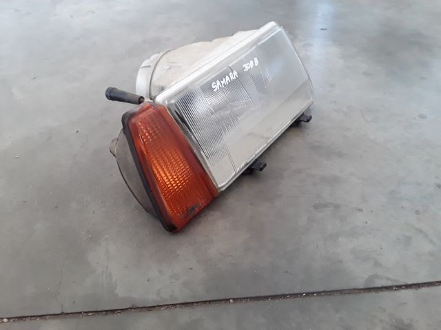 bontott LADA SAMARA Jobb Fényszóró