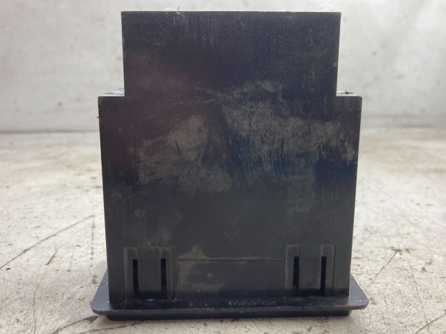 bontott LADA SAMARA Középső Jobb Szellőző