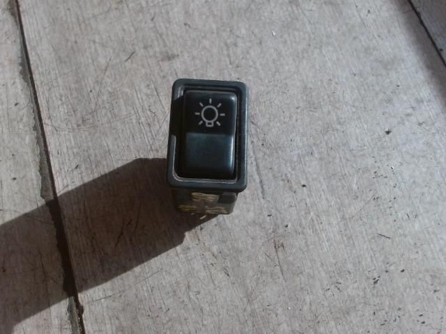 bontott LADA SAMARA Világítás Kapcsoló