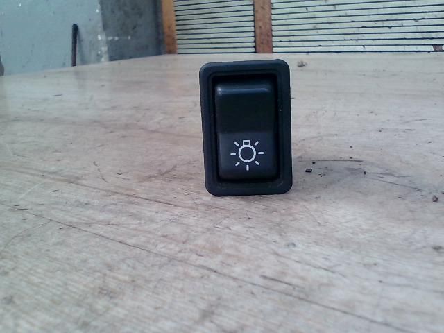 bontott LADA SAMARA Világítás Kapcsoló