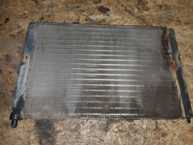 bontott LADA SAMARA Vízhűtő Radiátor (Klímás)