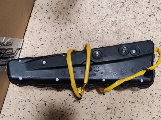 bontott LADA VESTA Jobb Függönylégzsák és Oldallégzsák