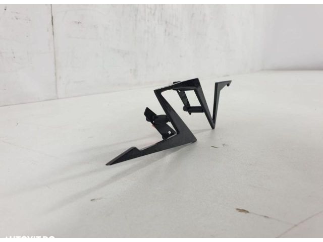 bontott LAMBORGHINI AVENTADOR Hátsó Lökhárító Díszléc