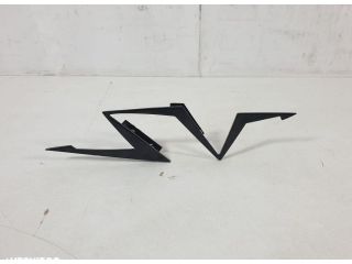 bontott LAMBORGHINI AVENTADOR Hátsó Lökhárító Díszléc