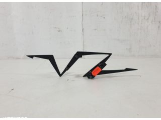 bontott LAMBORGHINI AVENTADOR Hátsó Lökhárító Díszléc