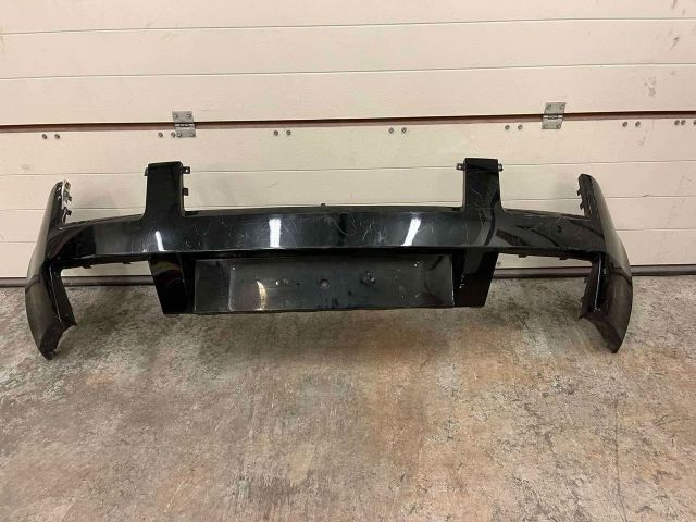 bontott LAMBORGHINI GALLARDO Hátsó Lökhárító (Üresen)