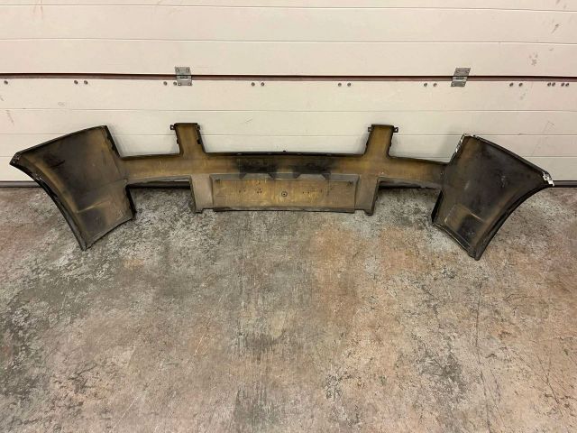 bontott LAMBORGHINI GALLARDO Hátsó Lökhárító (Üresen)