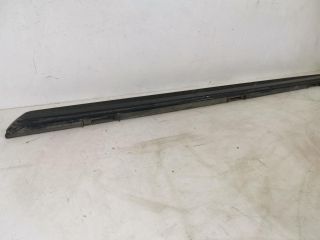 bontott LAMBORGHINI URUS Bal Küszöb