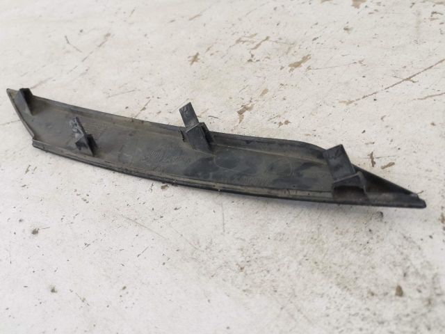 bontott LAMBORGHINI URUS Első Lökhárító Díszléc