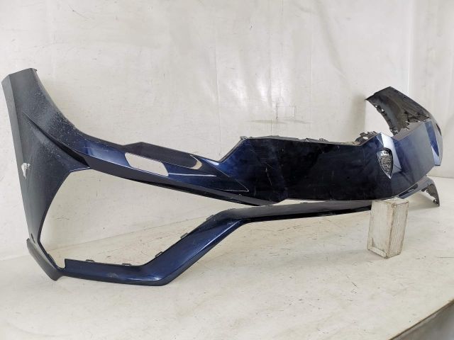 bontott LAMBORGHINI URUS Első Lökhárító (Részeivel)