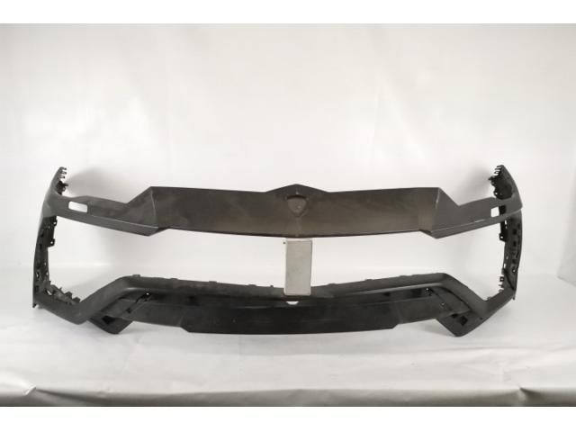 bontott LAMBORGHINI URUS Első Lökhárító (Részeivel)