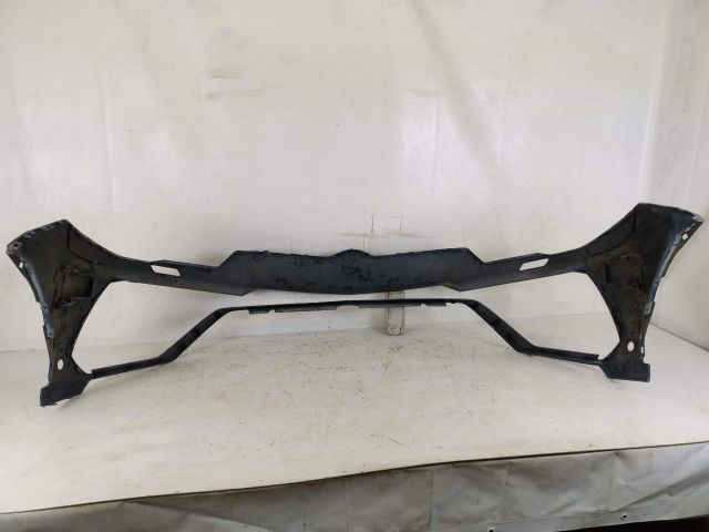 bontott LAMBORGHINI URUS Első Lökhárító (Részeivel)