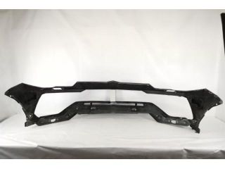 bontott LAMBORGHINI URUS Első Lökhárító (Részeivel)