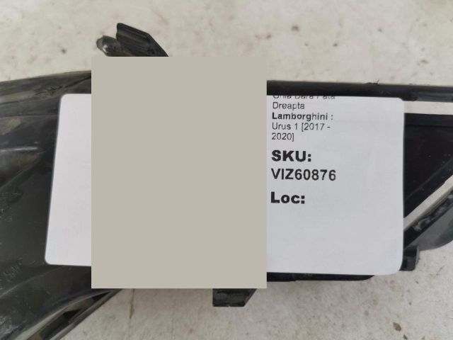 bontott LAMBORGHINI URUS Hűtőrács