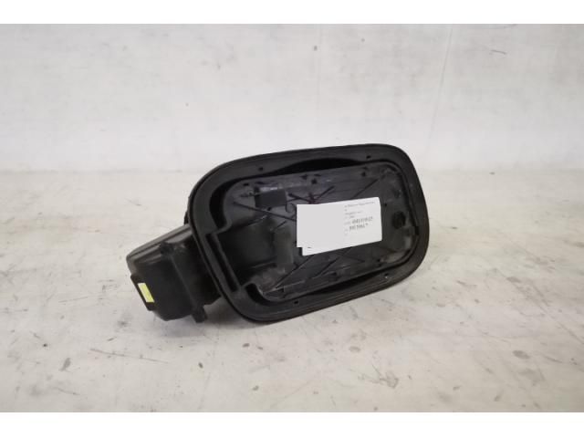 bontott LAMBORGHINI URUS Tankajtó